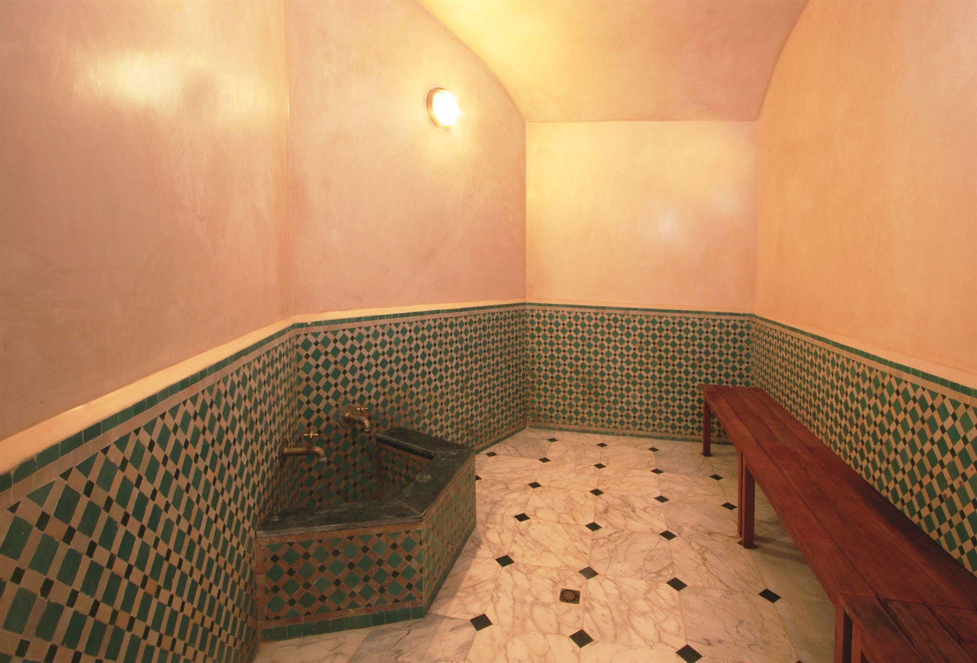 Riad Misbah เฟส ภายนอก รูปภาพ